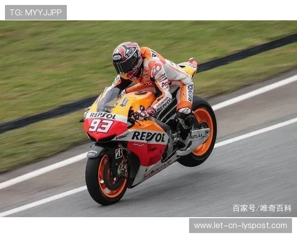 MotoGP车手专注刹车点控制训练,绕圈稳定性增强